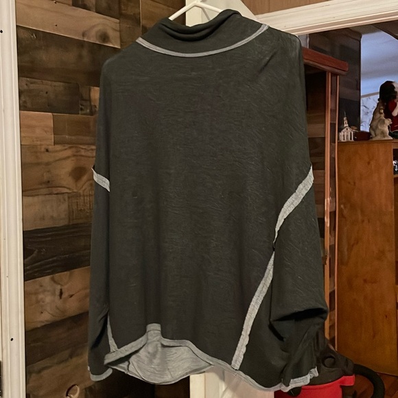 Plus size shirt - Picture 1 of 1